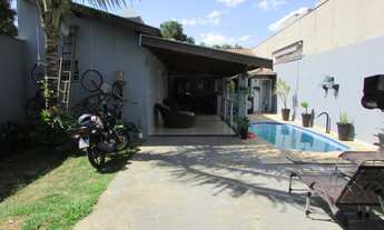 Imagem 7: Casa para aluguel possui 100 metros quadrados com 2 quartos