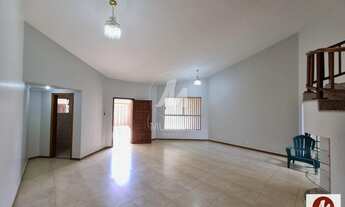 Imagem 2: Casa (térrea na rua) 4 dormitórios/suite, cozinha planejada