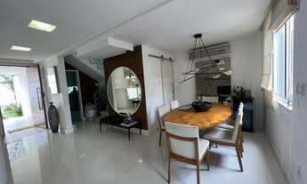 Imagem 6: Dúplex com 3 suítes e Closet e planejados, no Condomínio Horto Florestal