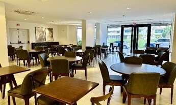 Imagem 3: Restaurante em Itapema com mesas para 100 pessoas disponível para aluguel anual