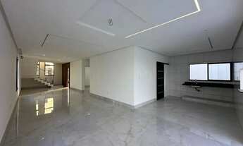 Imagem 4: Casa Duplex com 4 quartos, sendo 3 suites, com quintal, piscina, R$ 2.850.000,00