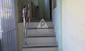 Imagem 4: Loja Comercial Versátil e Espaçosa no Coração do Jardim Oceânico