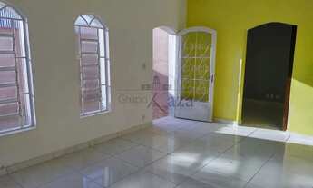 Imagem 3: Oportunidade - Casa Sobrado - Jardim Portugal - 4 Dormitórios - 150m²