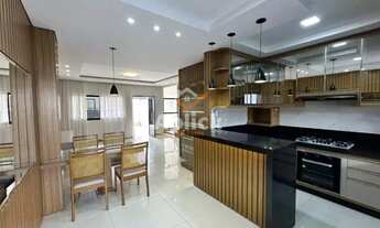 Imagem 5: Casa Duplex Alto Padrão no Yahoo Residence - Conforto e Sofisticação