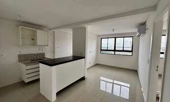 Imagem 2: APARTAMENTO COM UMA SUITE COM SPLIT INSTALADO, SALA DE ESTA INTEGRADA COM A COZINHA, A COZ