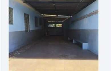 Imagem: 2 imóveis -Terreno com aproximadamente