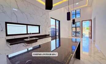 Imagem 3: Casa Térrea no Condomínio Sunville com 3 Quartos e Piscina !