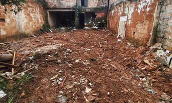 Imagem 2: Lote/ Sobrado Qnr 05