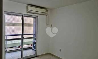 Imagem 3: Apartamento com 2 dormitórios à venda, 81 m² por R$ 300.000,00 - Tanque - Rio de Janeiro/R