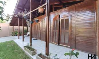 Imagem 5: CASA com 4 dormitórios à venda com 269.8m² por R$ 620.000,00 no bairro São Lourenço - CURI