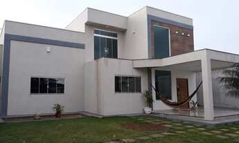 Imagem 4: Casa 03 Suítes e Sala Pé Direito Duplo na Rua 12 - Condomínio Vazado