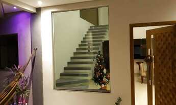 Imagem 7: Casa 03 Suítes e Sala Pé Direito Duplo na Rua 12 - Condomínio Vazado