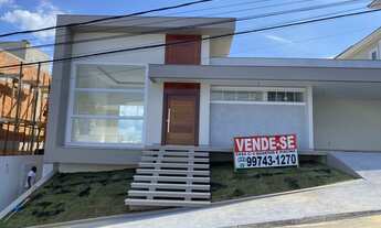 Imagem: Casa no condomínio Vale dos Cristais c/