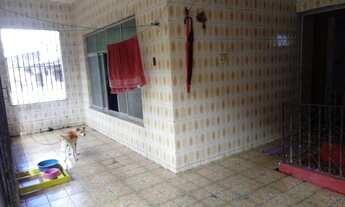 Imagem: Vendo casa na Rua da Marinha Altos e Baixos