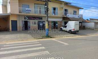 Imagem 5: Sobrado residêncial com salas comerciais e quitinetes