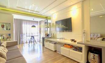 Imagem 6: Apartamento Younique Água Verde, andar alto,mobiliado, 3 dorm. sendo 2 suítes, 120 m² priv