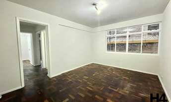 Imagem 3: H4 IMÓVEIS VENDE ÓTIMO APARTAMENTO NO PRIMEIRO ANDAR EM LOCALIZAÇÃO PRIVILEGIADA NO CENTRO