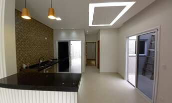 Imagem 4: Linda casa Térrea 03 dormitórios sendo 01 suíte no Bairro Vila das Flores