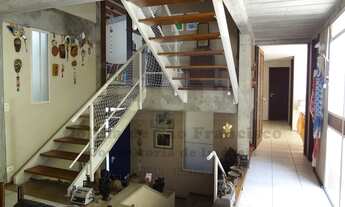 Imagem: Casa de esquina com 248m² no estilo contemporâneo