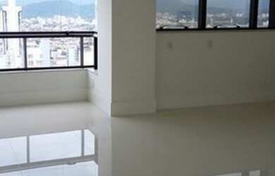 Imagem 2: Apartamento no edifício Merithamon com 3 suítes à venda no Centro de Balneário Camboriú/SC