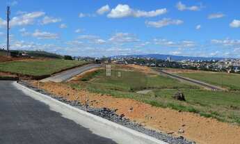 Imagem: Terreno-Lote-para-Venda-em-Santa-Fe-Conselheiro-Lafaiete-MG
