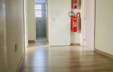 Imagem 2: PORTO ALEGRE - Casa Padrão - SANTA CECILIA