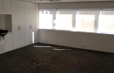 Imagem 4: LOCAÇÃO - CONJUNTO COMERCIAL TODO REFORMADO - VILA OLÍMPIA - 70m2