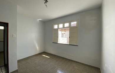 Imagem 5: Casa no Bairro São José Excelente para Clinicas, Escritorios, Cursos, Estacionamento