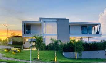 Imagem: Casa em condomínio de alto padrão para