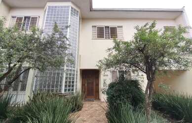 Imagem 3: Sobrado Residencial com 05 quartos