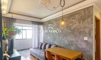 Imagem 4: Seu novo lar em São Bernardo do Campo: Aconchegante 2 Dorms com 2 Vagas e Varanda Ao lado