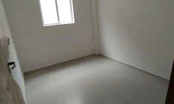 Imagem 4: Apartamento térreo com 02 quartos, sendo 01 suíte (reversível), sala para dois