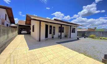 Imagem: Casa a venda no bairro Itoupava Central