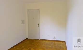 Imagem 4: Apartamento reformado de dois dormitórios com garagem - V. Monumento