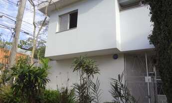 Imagem 2: CASA COMERCIAL DE ESQUINA - CÔMODOS GRANDES - POSSIBILIDADE DE 10 VAGAS DE ESTACIONAMENTO