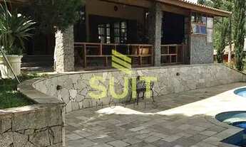 Imagem 2: Casa no Cond. Recanto Suíço - 4 Suítes e Lazer Completo com Piscina