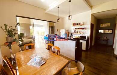 Imagem 3: Casa à venda no bairro Condomínio Serra verde - Igarapé/MG