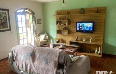 Imagem 3: Casa para Venda em Teresópolis, Albuquerque, 3 dormitórios, 2 banheiros, 3 vagas