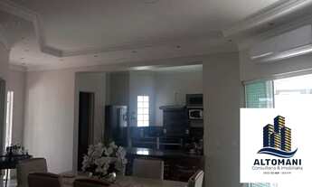 Imagem: Linda casa com 3 dormitórios, 1 Suítes