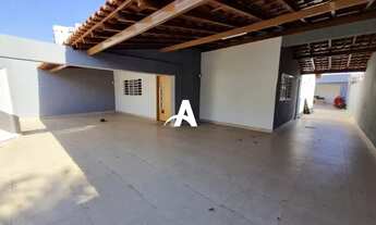 Imagem: Casa à venda, 3 quartos, 1 suíte, 3 vagas