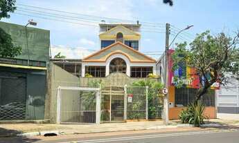 Imagem: Casa Comercial em Petrópolis