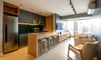 Imagem 1: Apartamento com 2 dormitórios à venda, 71 m² por R$ 1.700.000,00 - Moema - São Paulo/SP