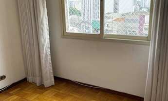 Imagem 3: Apartamento de um dormitórios, grande, ótimo estado e localização