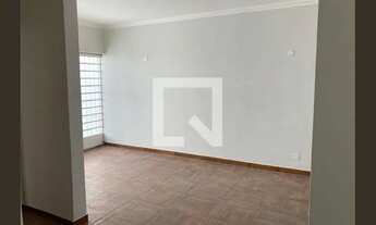 Imagem 2: Casa à Venda - Chácara Santo Antonio, 2 Quartos, 120 m2