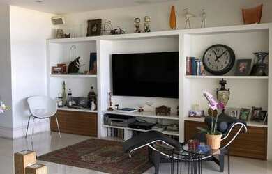 Imagem 10: Maravilhoso apartamento super reformado com vista mar!