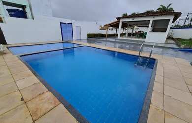 Imagem 2: Casa de condomínio para venda tem 238 metros quadrados com 3 quartos