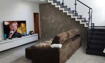 Imagem 4: Sobrado com piscina