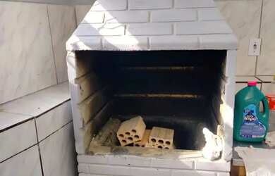 Imagem 4: Casa com 04 dormitórios, com ar split