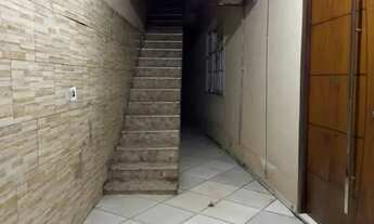 Imagem 2: Casa para Venda em Nova Iguaçu, Rancho novo, 2 dormitórios, 1 banheiro, 1 vaga