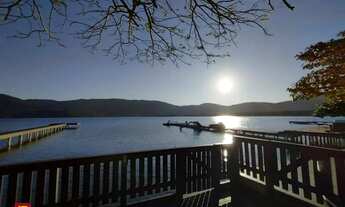 Imagem 6: Propriedade à venda às margens da Lagoa da Conceição